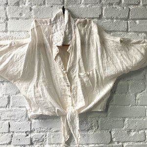 Bella Dahl front tie and short sleeve shirt-- size L --100% Linen